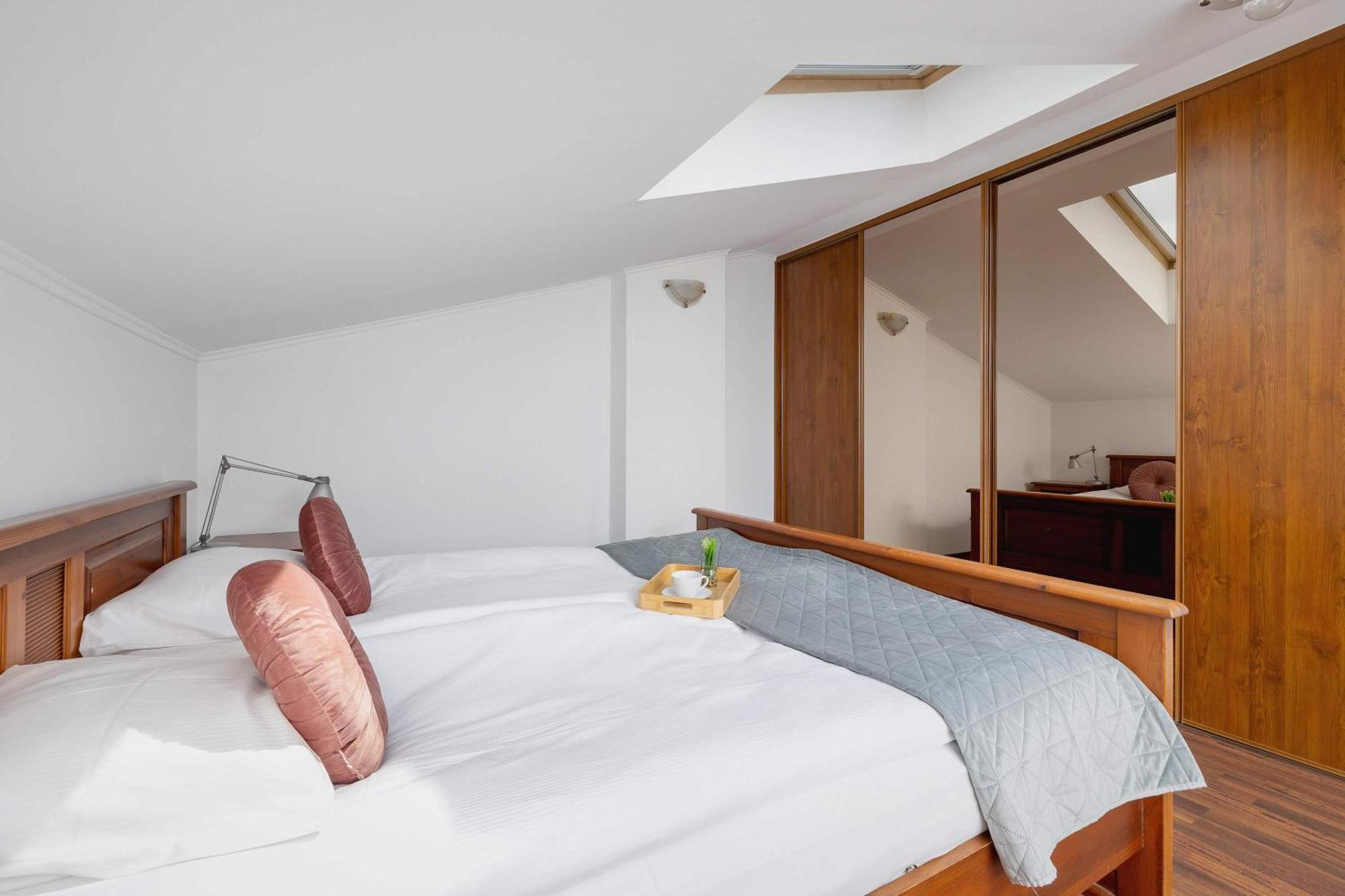 Asnyka Wyjatkowy W Centrum Krakowa By Renters Apartment *