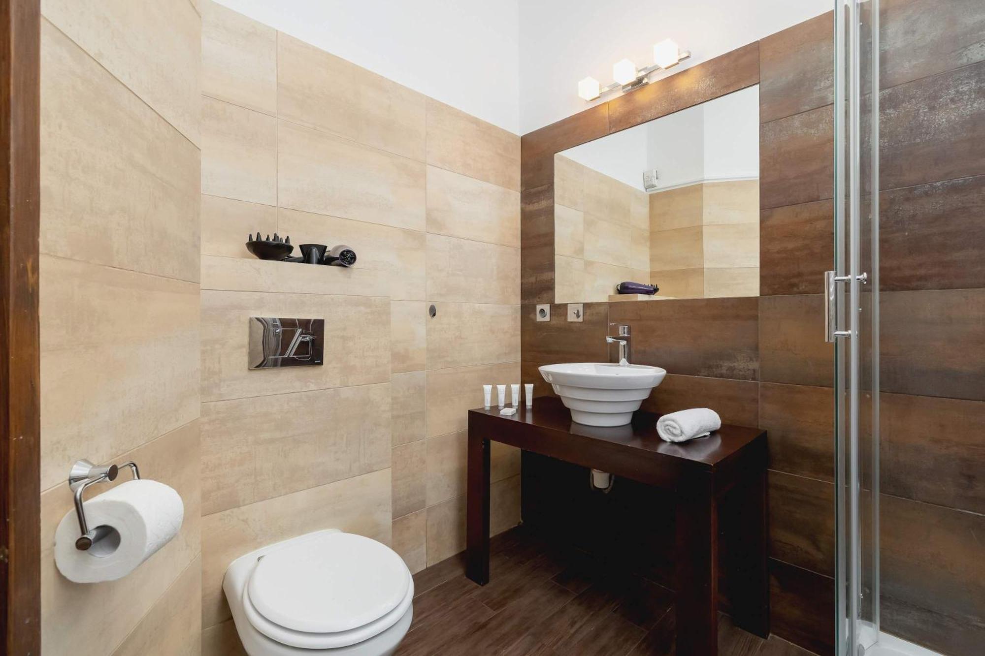 Apartment Asnyka Wyjatkowy W Centrum Krakowa By Renters *